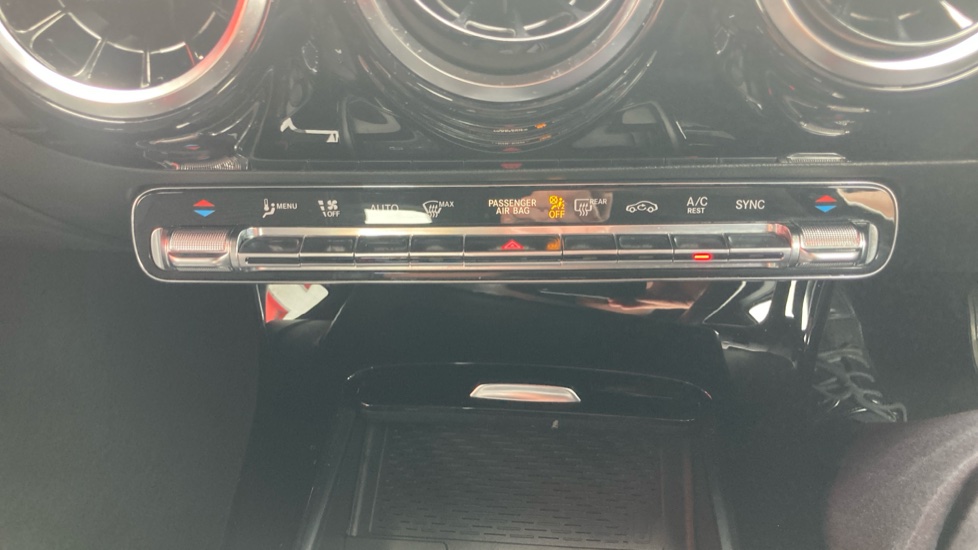 Mercedes-Benz A-Class A180 Sport Executive 5dr Auto Petrol Hatchback - Image 30