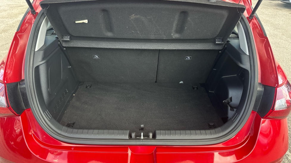Hyundai i20 1.0T GDi 48V MHD SE Connect 5dr Petrol Hatchback - Image 4