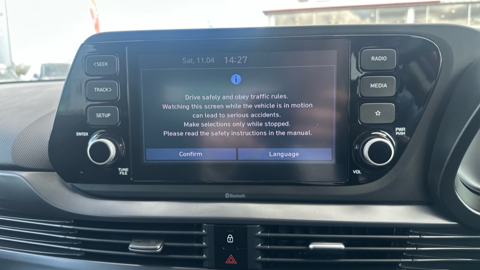 Hyundai i20 1.0T GDi 48V MHD SE Connect 5dr Petrol Hatchback - Image 12