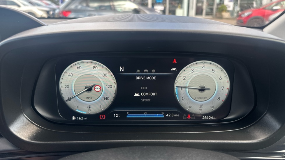 Hyundai i20 1.0T GDi 48V MHD SE Connect 5dr Petrol Hatchback - Image 28