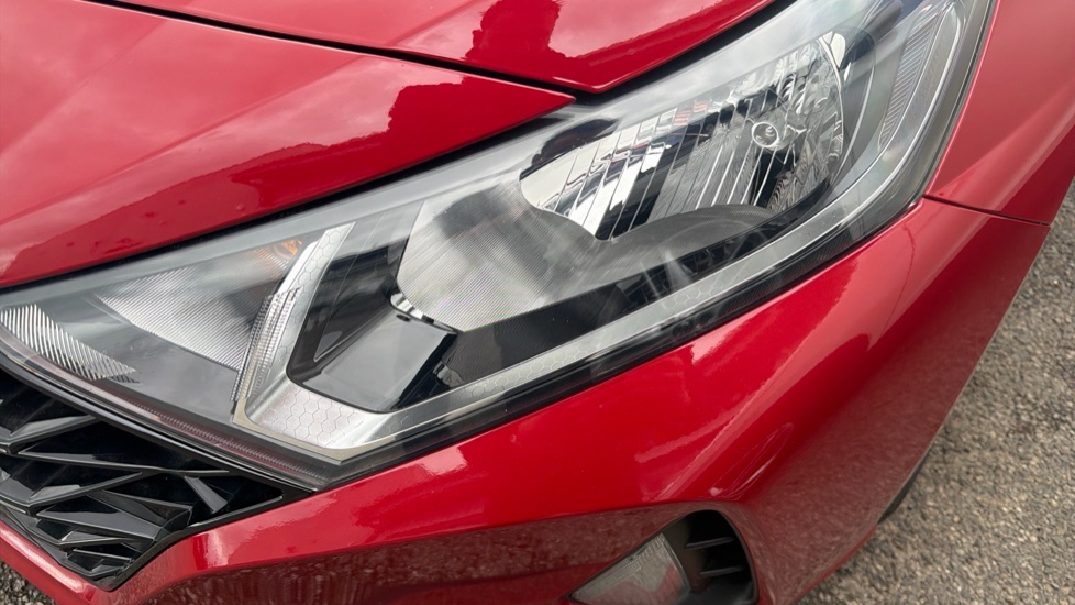 Hyundai i20 1.0T GDi 48V MHD SE Connect 5dr Petrol Hatchback - Image 35