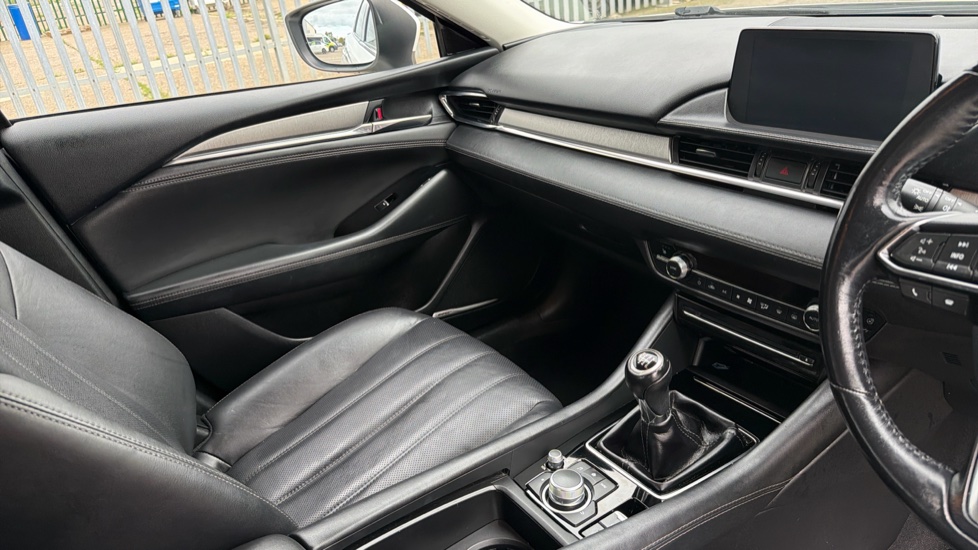 Mazda 6 2.2d Sport Nav+ 4dr [Safety Pack] Diesel Saloon - Image 14