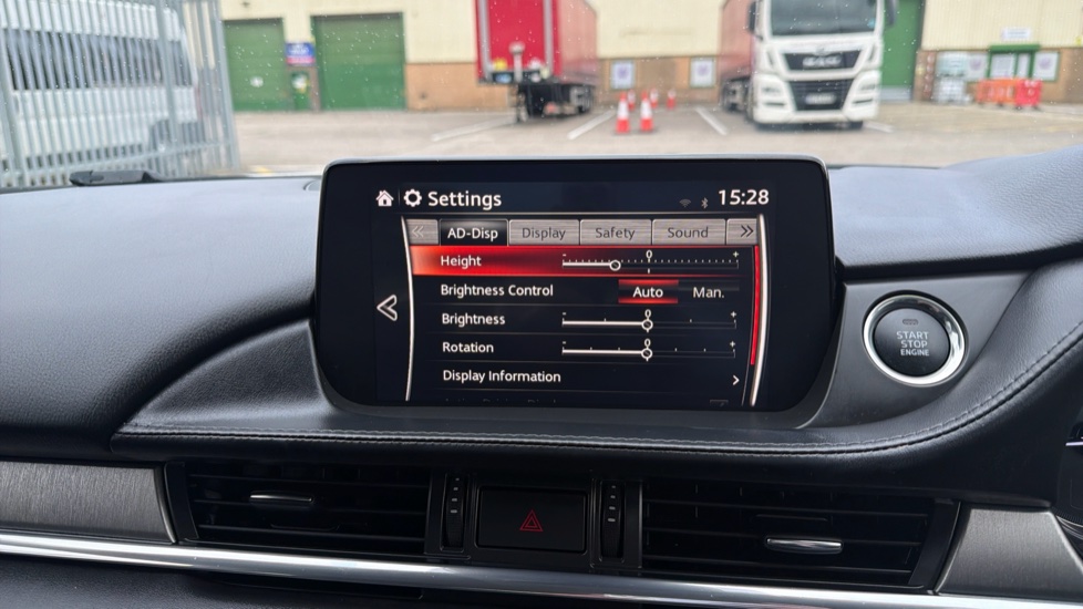 Mazda 6 2.2d Sport Nav+ 4dr [Safety Pack] Diesel Saloon - Image 35