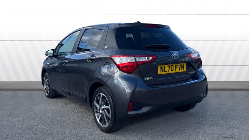 Toyota Yaris 1.5 Hybrid Y20 5dr CVT [Bi-tone] Hybrid Hatchback - Image 2