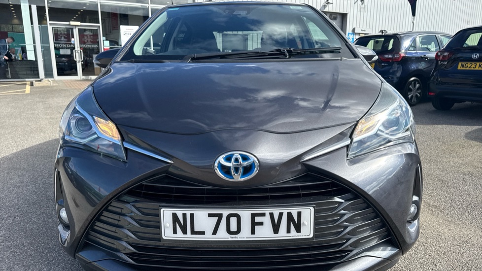 Toyota Yaris 1.5 Hybrid Y20 5dr CVT [Bi-tone] Hybrid Hatchback - Image 8