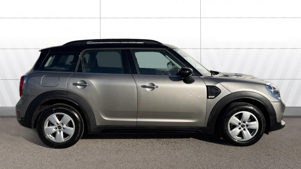 MINI Countryman 1.5 Cooper Classic 5dr Auto [Comfort/Nav+ Pack] Petrol Hatchback - Image 5