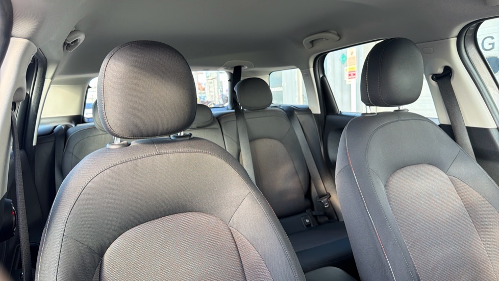 MINI Countryman 1.5 Cooper Classic 5dr Auto [Comfort/Nav+ Pack] Petrol Hatchback - Image 15