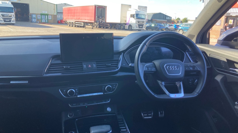 Audi Q5 40 TDI Quattro Edition 1 5dr S Tronic Diesel Estate - Image 10