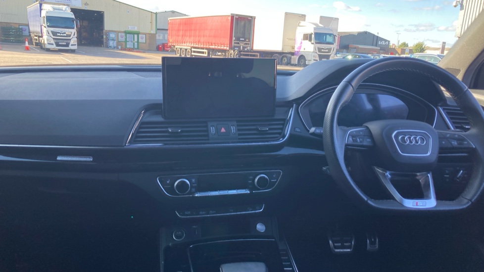 Audi Q5 40 TDI Quattro Edition 1 5dr S Tronic Diesel Estate - Image 21