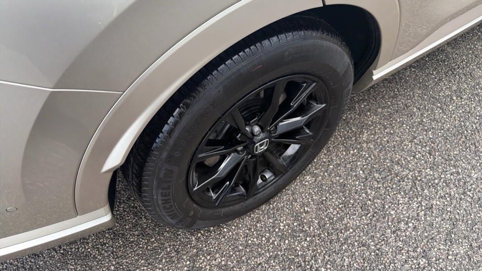 Honda CR-V 2.0 ePHEV Advance Tech 5dr eCVT Estate - Image 8
