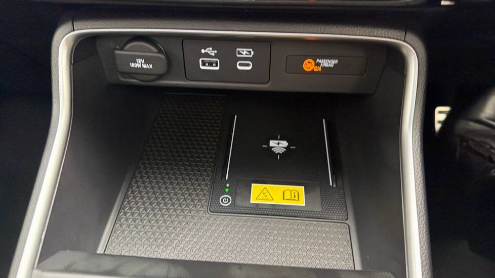 Honda CR-V 2.0 ePHEV Advance Tech 5dr eCVT Estate - Image 24