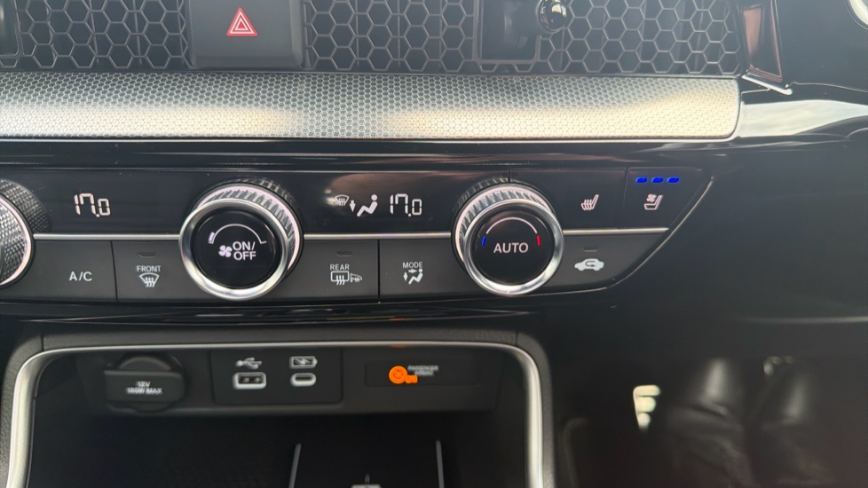 Honda CR-V 2.0 ePHEV Advance Tech 5dr eCVT Estate - Image 26