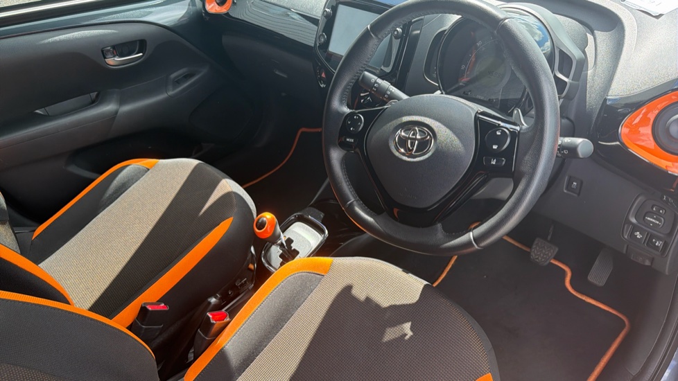 Toyota Aygo 1.0 VVT-i JBL Edition 5dr x-shift Petrol Hatchback - Image 11