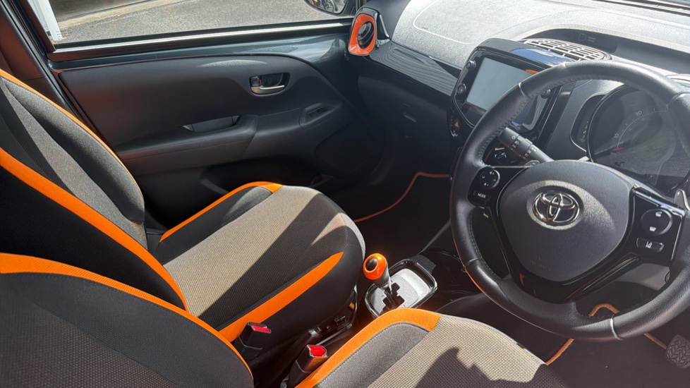 Toyota Aygo 1.0 VVT-i JBL Edition 5dr x-shift Petrol Hatchback - Image 14