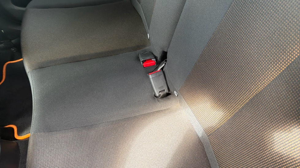 Toyota Aygo 1.0 VVT-i JBL Edition 5dr x-shift Petrol Hatchback - Image 17