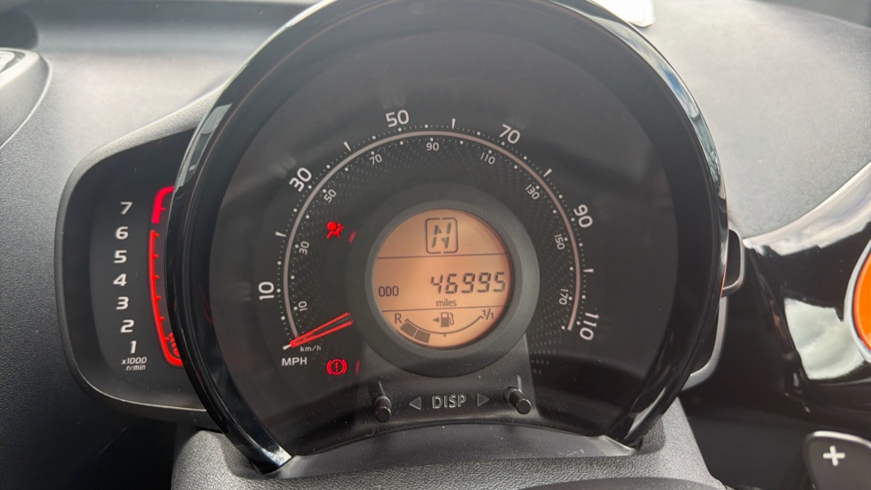 Toyota Aygo 1.0 VVT-i JBL Edition 5dr x-shift Petrol Hatchback - Image 18
