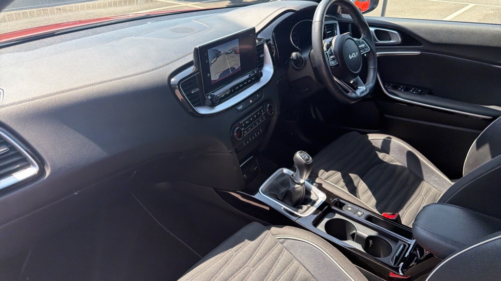 Kia Ceed 1.5T GDi ISG GT-Line 5dr Petrol Hatchback - Image 9