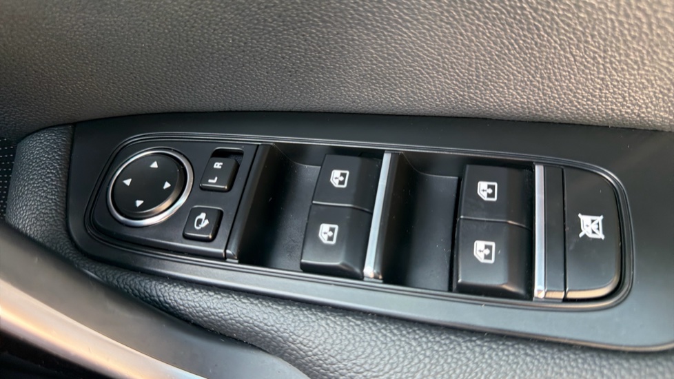 Kia Ceed 1.5T GDi ISG GT-Line 5dr Petrol Hatchback - Image 26