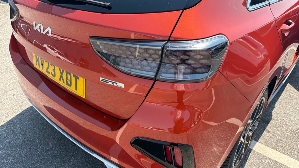 Kia Ceed 1.5T GDi ISG GT-Line 5dr Petrol Hatchback - Image 31