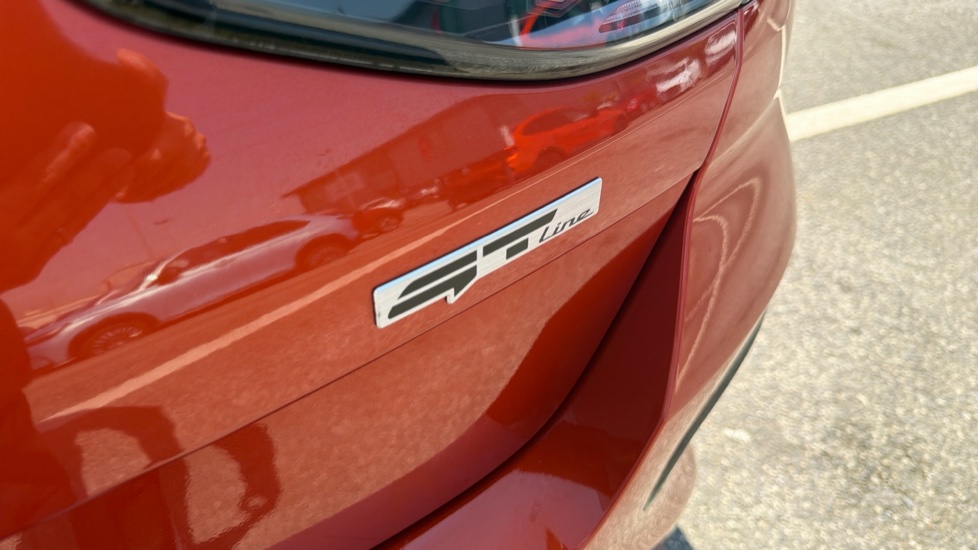 Kia Ceed 1.5T GDi ISG GT-Line 5dr Petrol Hatchback - Image 32