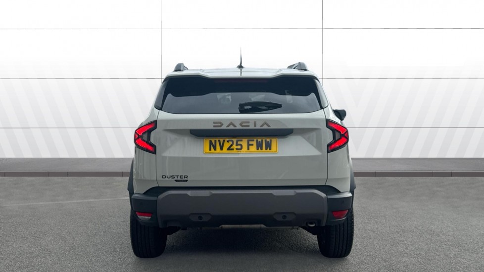 Dacia Duster 1.6 Hybrid 140 Extreme 5dr Auto Hybrid Estate - Image 6