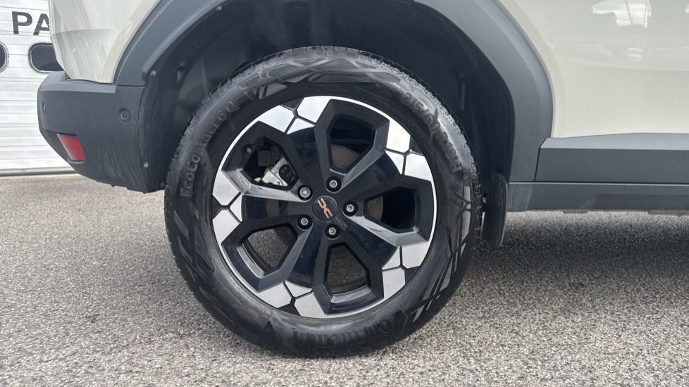 Dacia Duster 1.6 Hybrid 140 Extreme 5dr Auto Hybrid Estate - Image 7