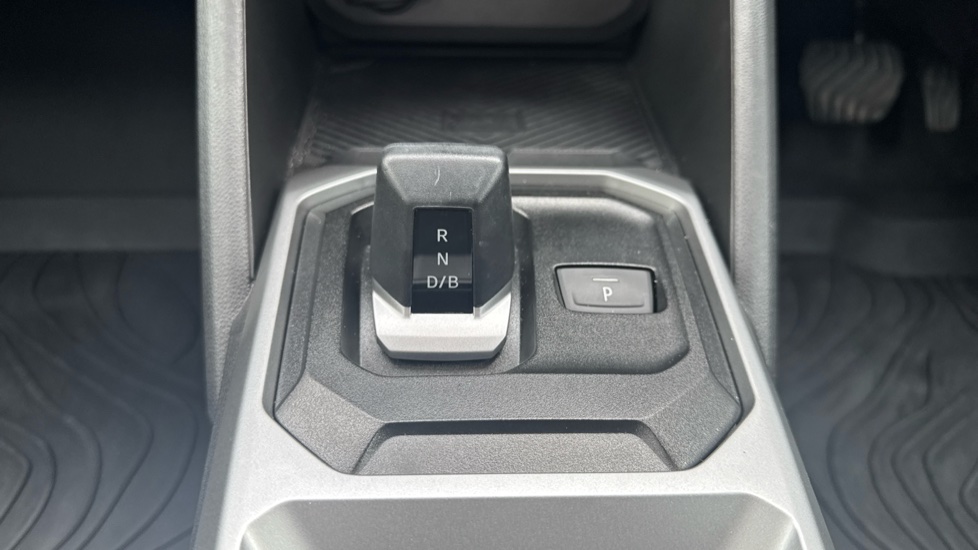 Dacia Duster 1.6 Hybrid 140 Extreme 5dr Auto Hybrid Estate - Image 13