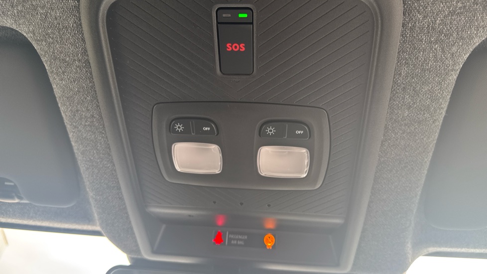 Dacia Duster 1.6 Hybrid 140 Extreme 5dr Auto Hybrid Estate - Image 36