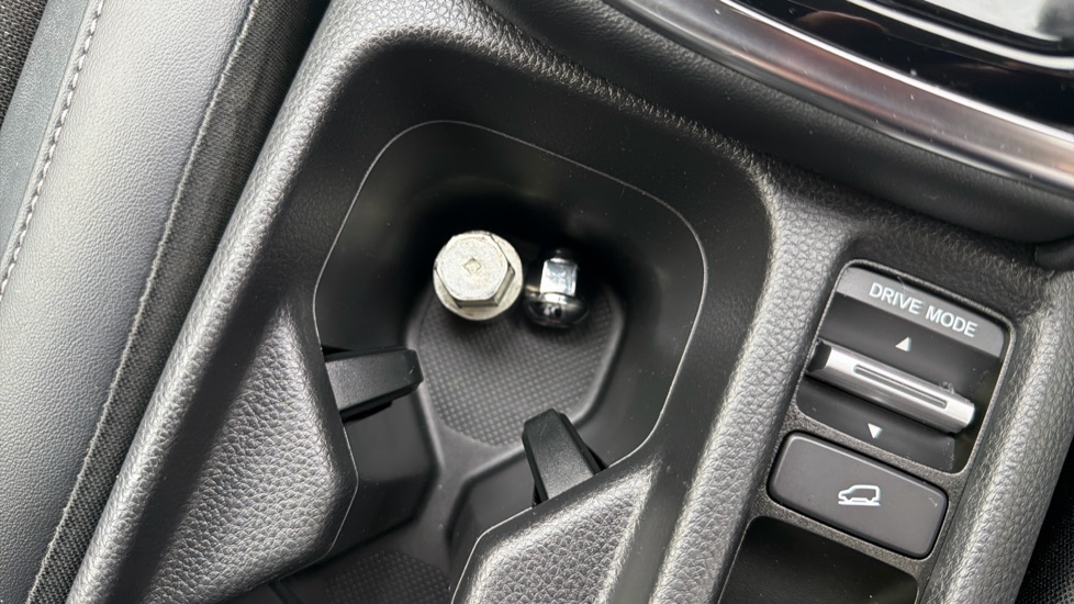 Honda HR-V 1.5 eHEV Advance 5dr CVT Hybrid Hatchback - Image 8
