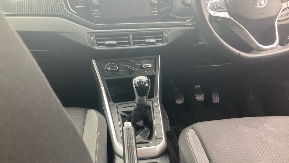 Volkswagen Polo 1.0 TSI Life 5dr Petrol Hatchback - Image 10