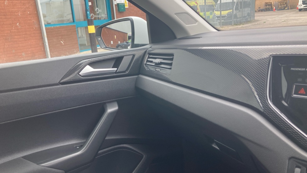 Volkswagen Polo 1.0 TSI Life 5dr Petrol Hatchback - Image 40