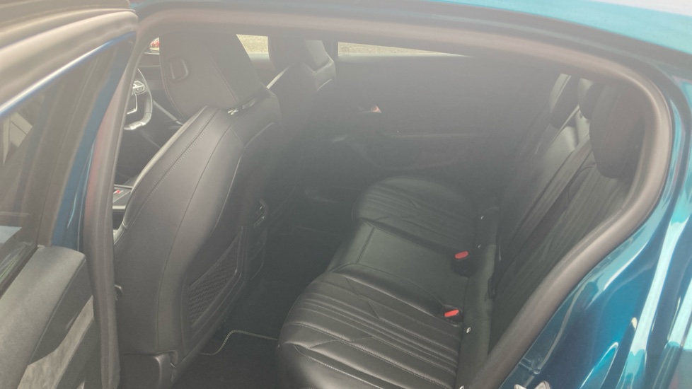 Peugeot 408 1.2 Hybrid 136 GT 5dr e-DSC6 Petrol Hatchback - Image 16