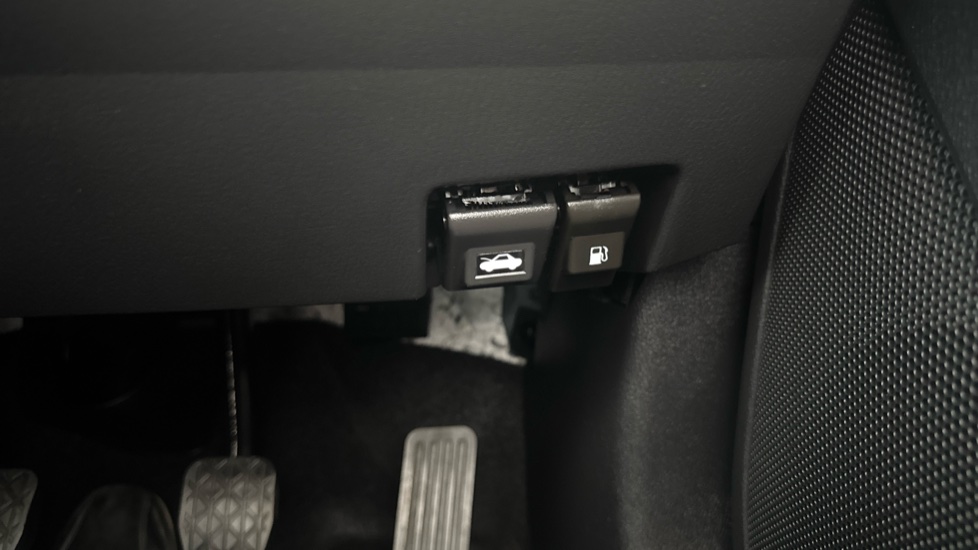 Mazda 2 1.5 Skyactiv G GT Sport Nav 5dr Petrol Hatchback - Image 27