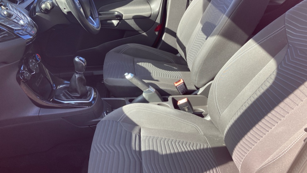 Ford Fiesta 1.25 82 Zetec 5dr Petrol Hatchback - Image 21