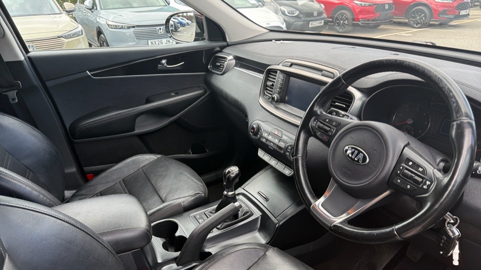 Kia Sorento 2.2 CRDi KX-2 5dr Diesel Station Wagon - Image 14