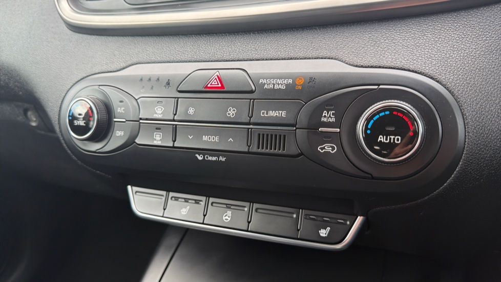 Kia Sorento 2.2 CRDi KX-2 5dr Diesel Station Wagon - Image 24