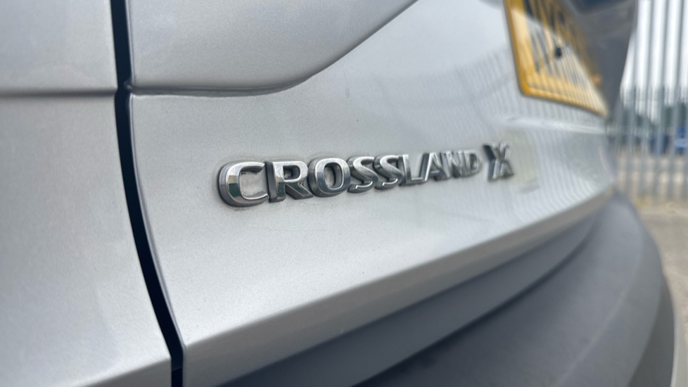 Vauxhall Crossland X 1.2T ecoTec [110] Elite 5dr [6 Speed] [S/S] Petrol Hatchback - Image 26