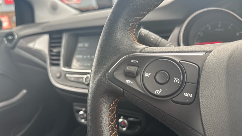 Vauxhall Crossland X 1.2T ecoTec [110] Elite 5dr [6 Speed] [S/S] Petrol Hatchback - Image 28