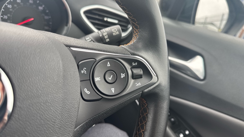 Vauxhall Crossland X 1.2T ecoTec [110] Elite 5dr [6 Speed] [S/S] Petrol Hatchback - Image 29