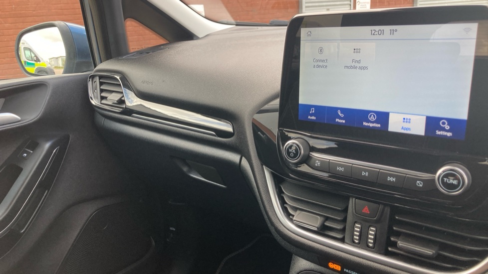 Ford Fiesta 1.0 EcoBoost 95 Titanium 5dr Petrol Hatchback - Image 19