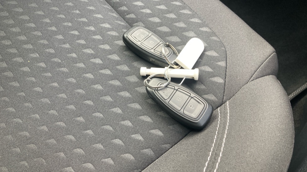 Ford Fiesta 1.0 EcoBoost 95 Titanium 5dr Petrol Hatchback - Image 20