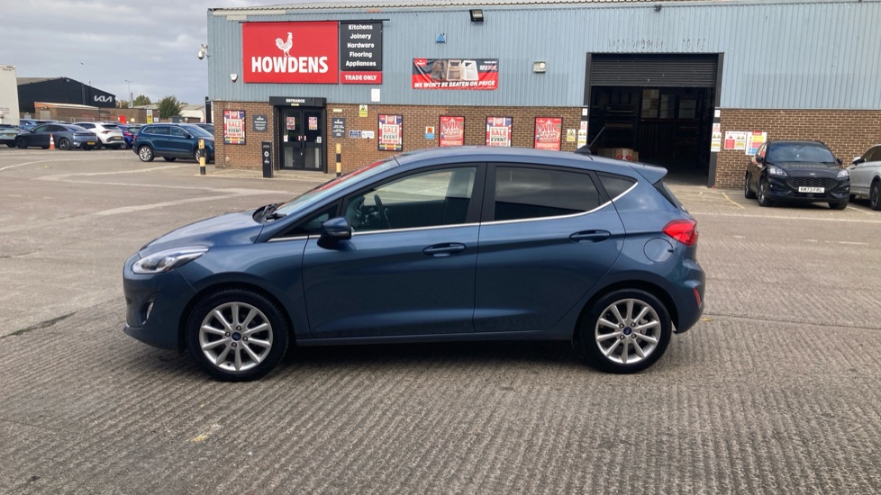 Ford Fiesta 1.0 EcoBoost 95 Titanium 5dr Petrol Hatchback - Image 26