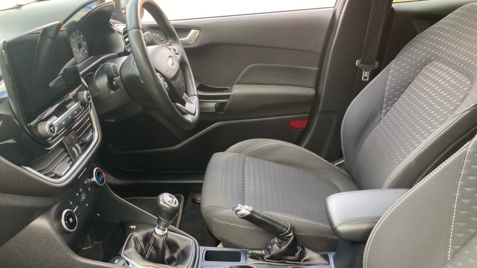 Ford Fiesta 1.0 EcoBoost 95 Titanium 5dr Petrol Hatchback - Image 28