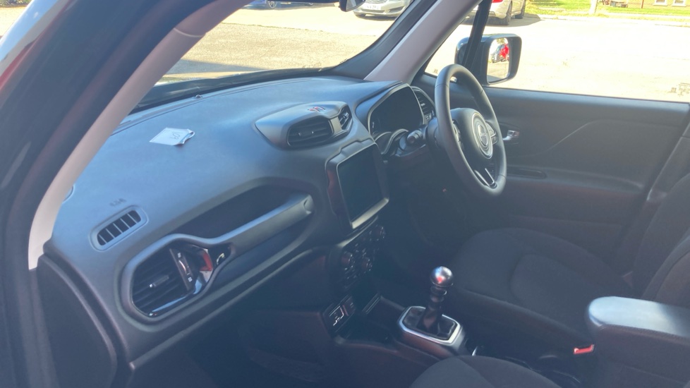 Jeep Renegade 1.0 T3 GSE Night Eagle II 5dr Petrol Hatchback - Image 9