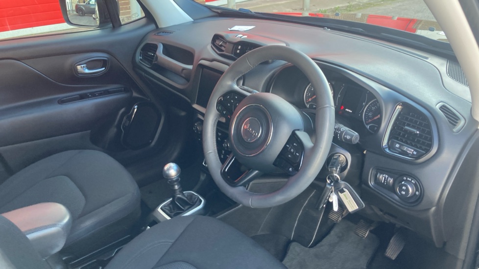 Jeep Renegade 1.0 T3 GSE Night Eagle II 5dr Petrol Hatchback - Image 11