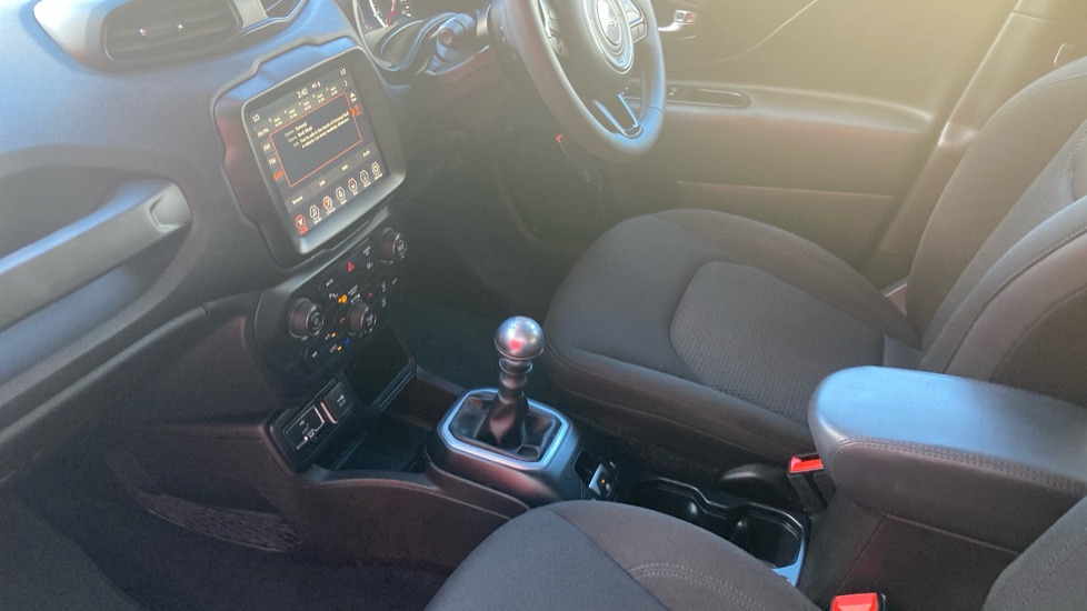Jeep Renegade 1.0 T3 GSE Night Eagle II 5dr Petrol Hatchback - Image 13