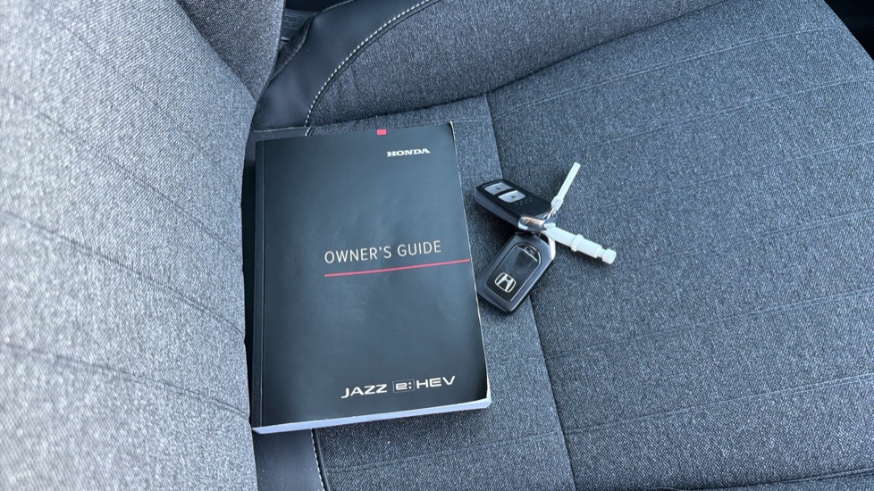 Honda Jazz 1.5 i-MMD Hybrid Advance 5dr eCVT Hybrid Hatchback - Image 19