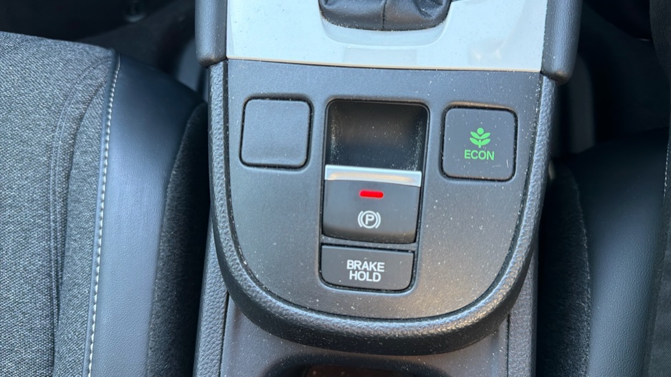 Honda Jazz 1.5 i-MMD Hybrid Advance 5dr eCVT Hybrid Hatchback - Image 32