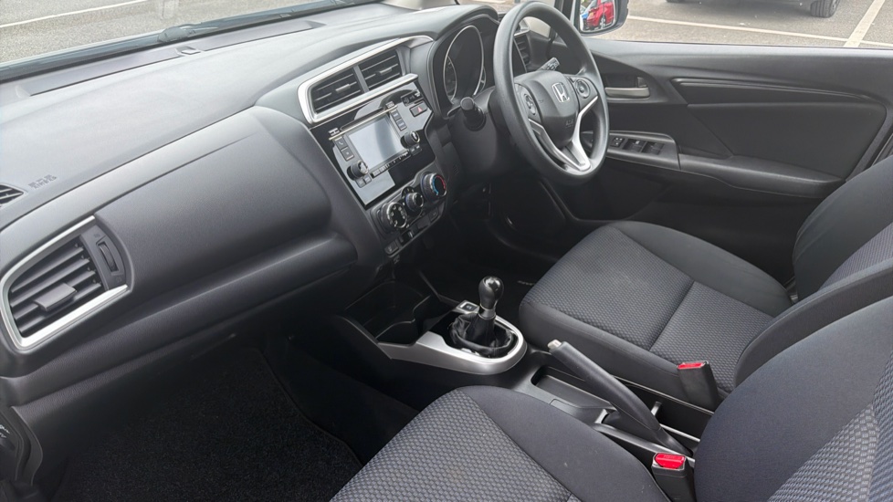 Honda Jazz 1.3 i-VTEC S 5dr Petrol Hatchback - Image 9
