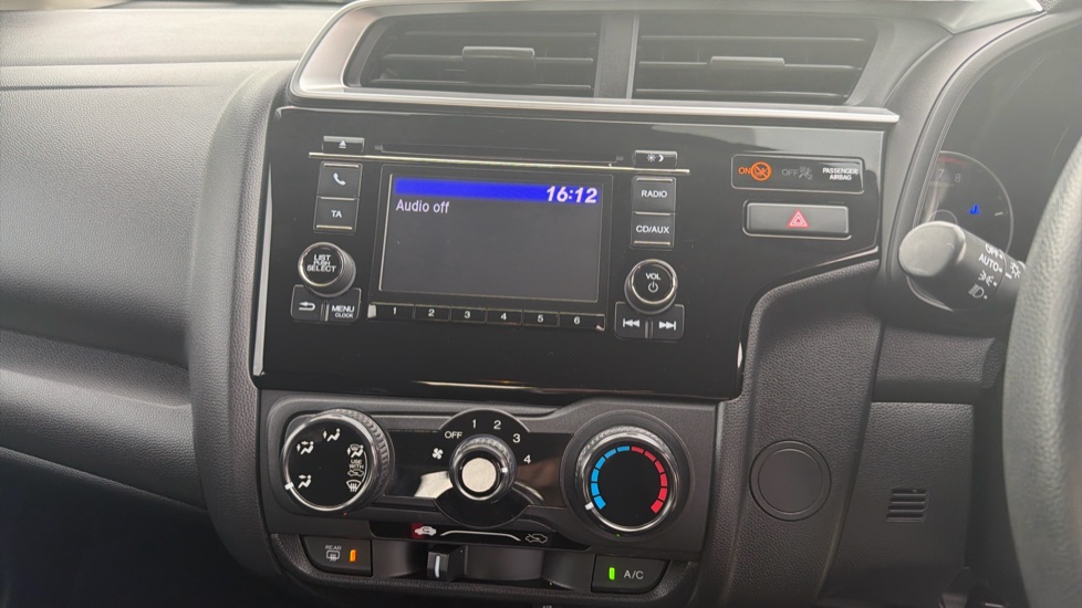 Honda Jazz 1.3 i-VTEC S 5dr Petrol Hatchback - Image 12